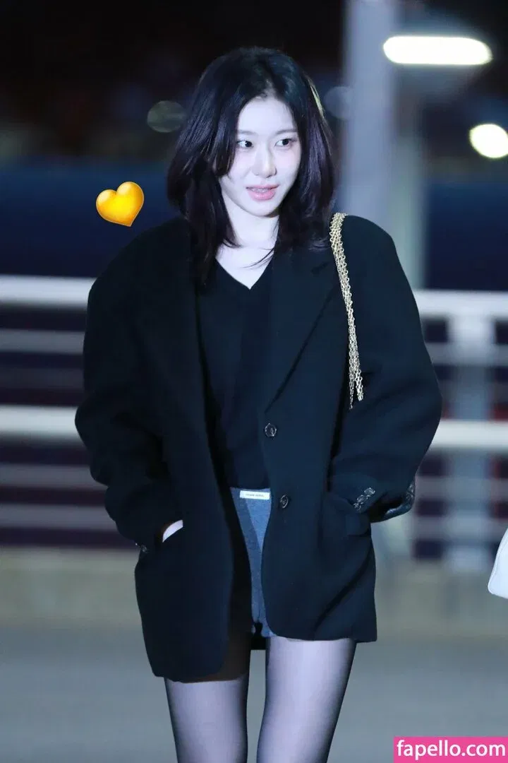 Chaeryeong Onlyfans Photo Gallery 