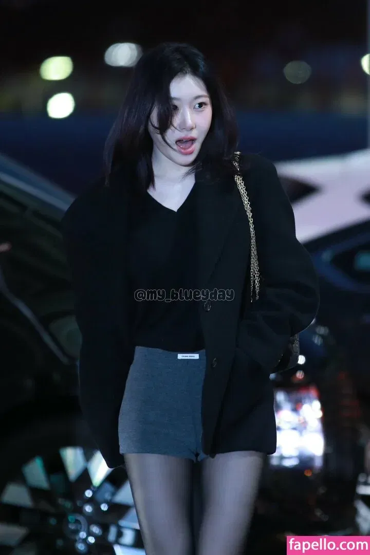 Chaeryeong Onlyfans Photo Gallery 