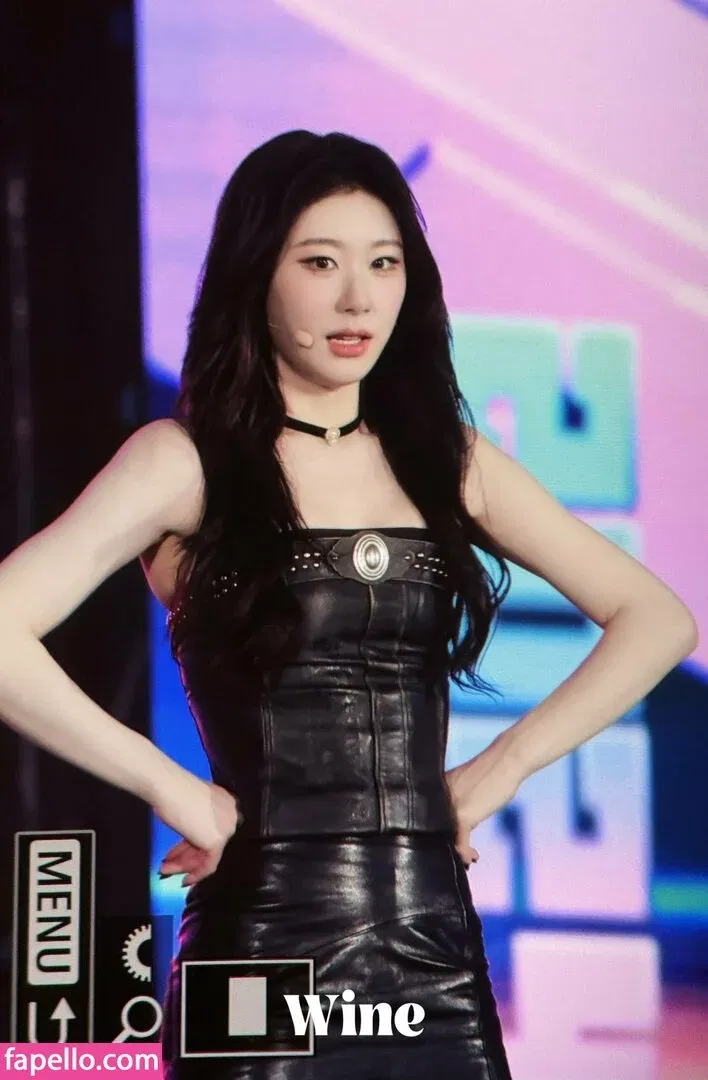 Chaeryeong Onlyfans Photo Gallery 