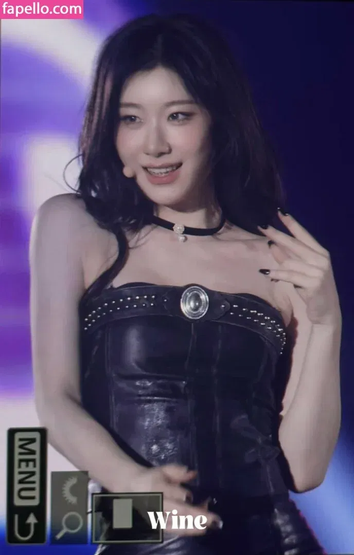 Chaeryeong Onlyfans Photo Gallery 