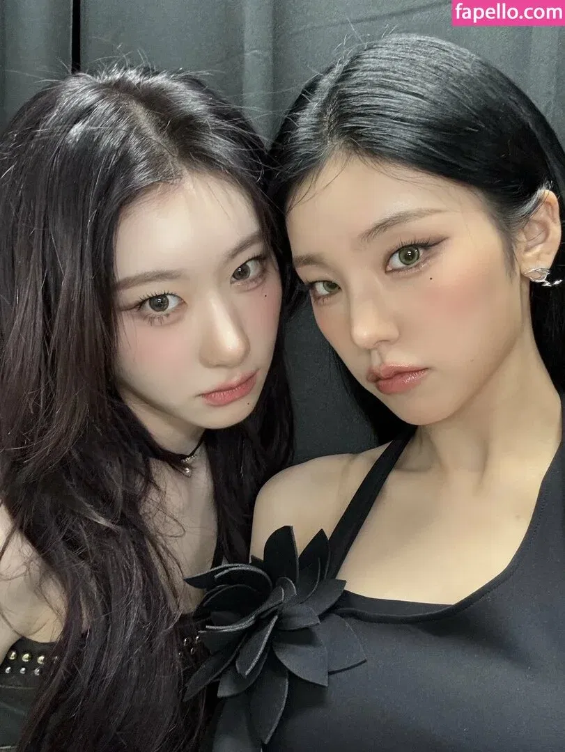 Chaeryeong Onlyfans Photo Gallery 