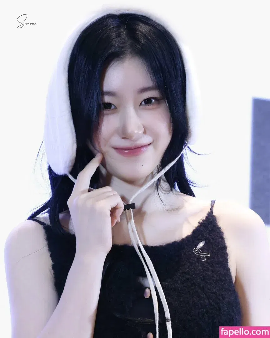 Chaeryeong Onlyfans Photo Gallery 