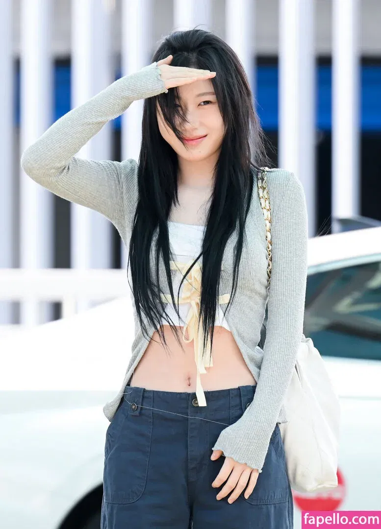 Chaeryeong Onlyfans Photo Gallery 