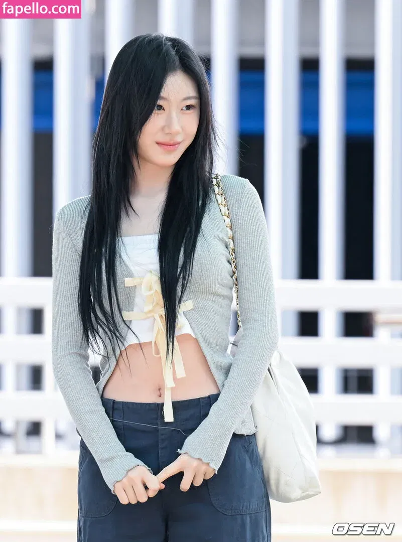 Chaeryeong Onlyfans Photo Gallery 