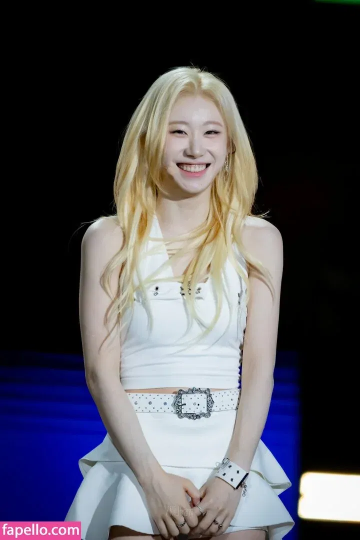 Chaeryeong Onlyfans Photo Gallery 