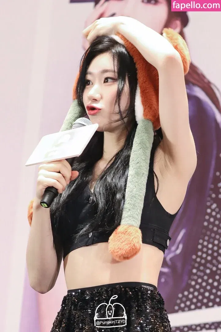 Chaeryeong Onlyfans Photo Gallery 