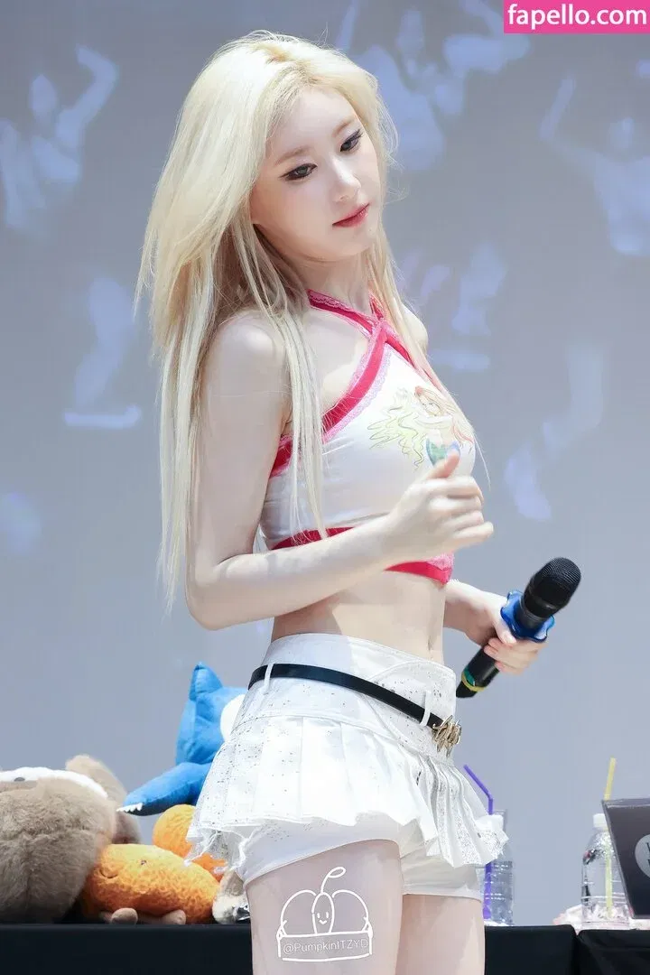 Chaeryeong Onlyfans Photo Gallery 