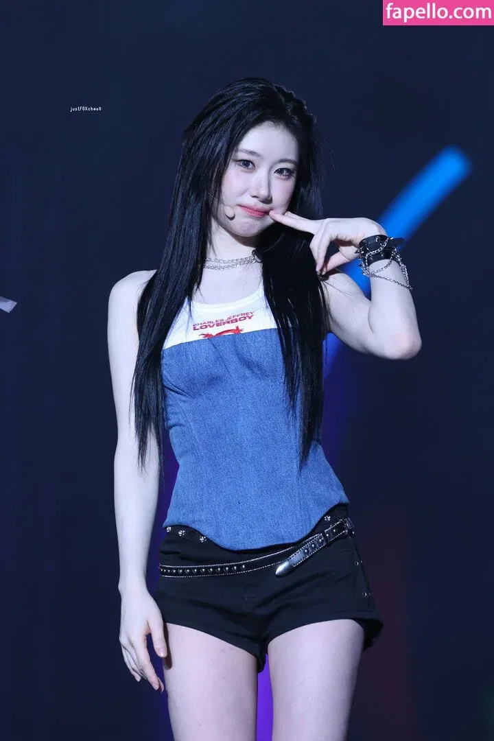 Chaeryeong Onlyfans Photo Gallery 