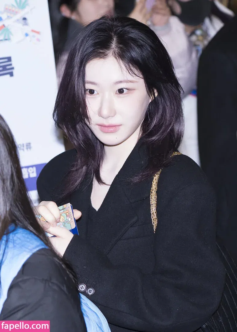 Chaeryeong Onlyfans Photo Gallery 