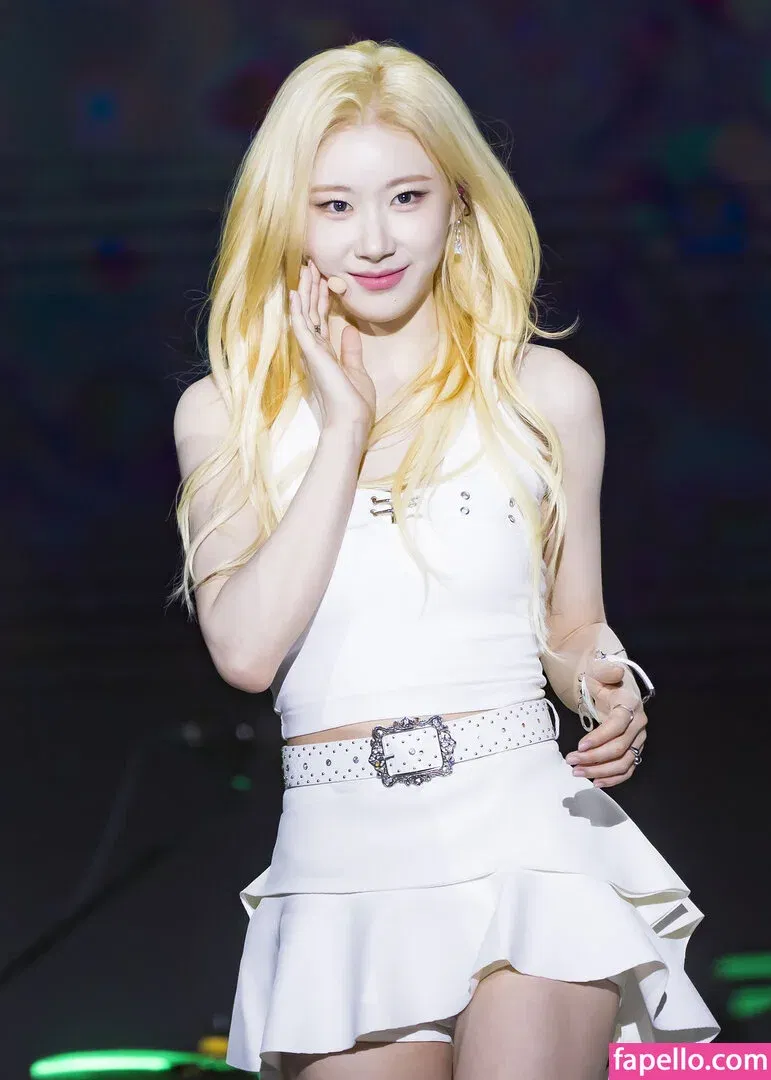 Chaeryeong Onlyfans Photo Gallery 