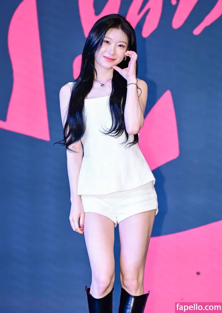 Chaeryeong Onlyfans Photo Gallery 