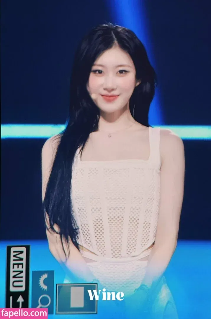 Chaeryeong Onlyfans Photo Gallery 