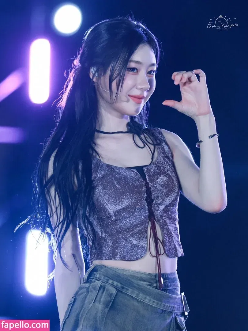 Chaeryeong Onlyfans Photo Gallery 
