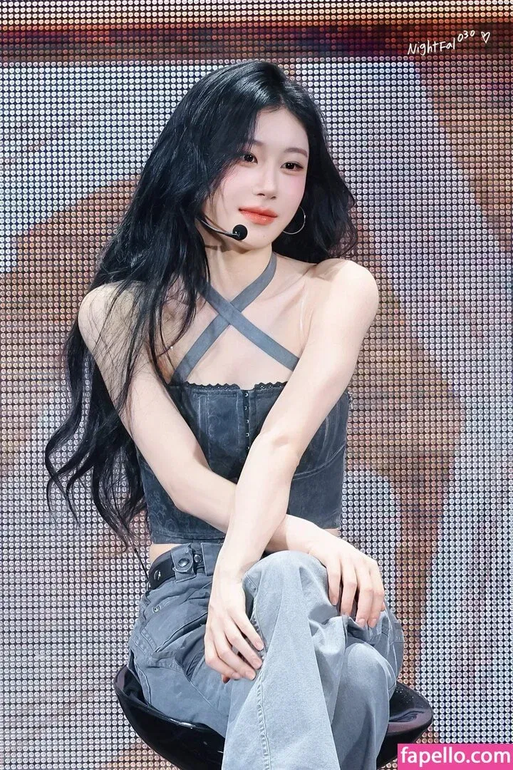 Chaeryeong Onlyfans Photo Gallery 