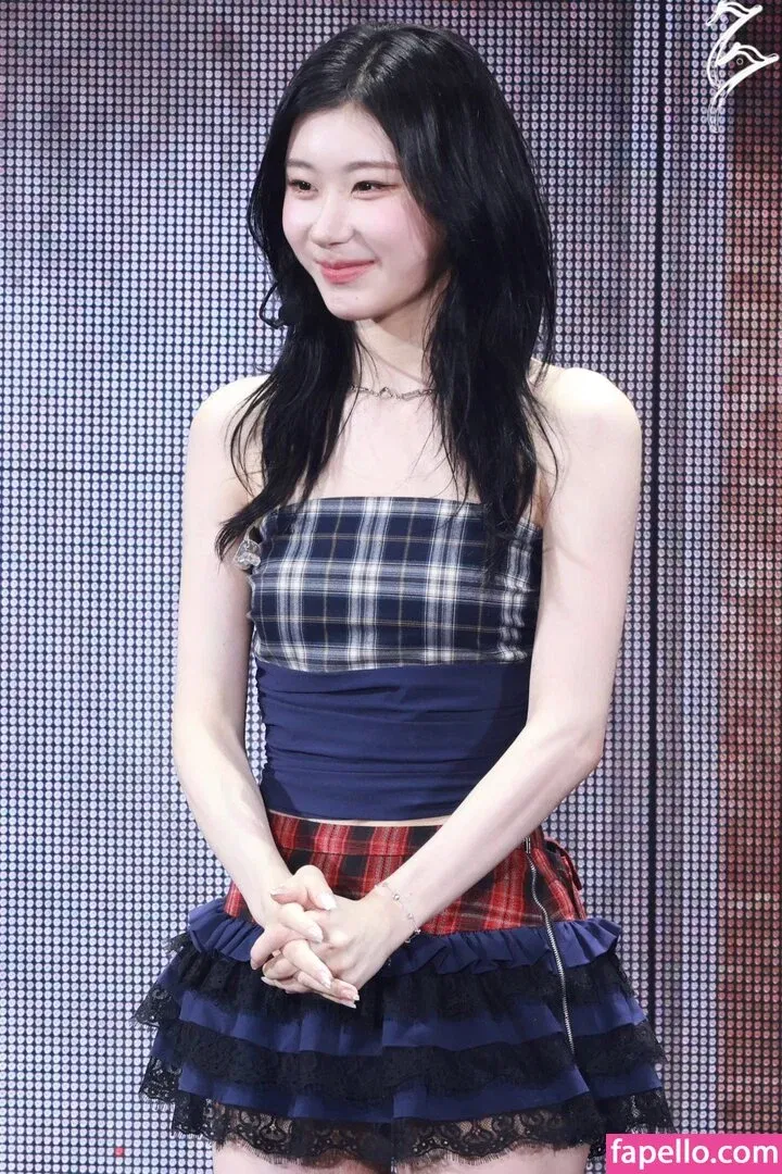 Chaeryeong Onlyfans Photo Gallery 