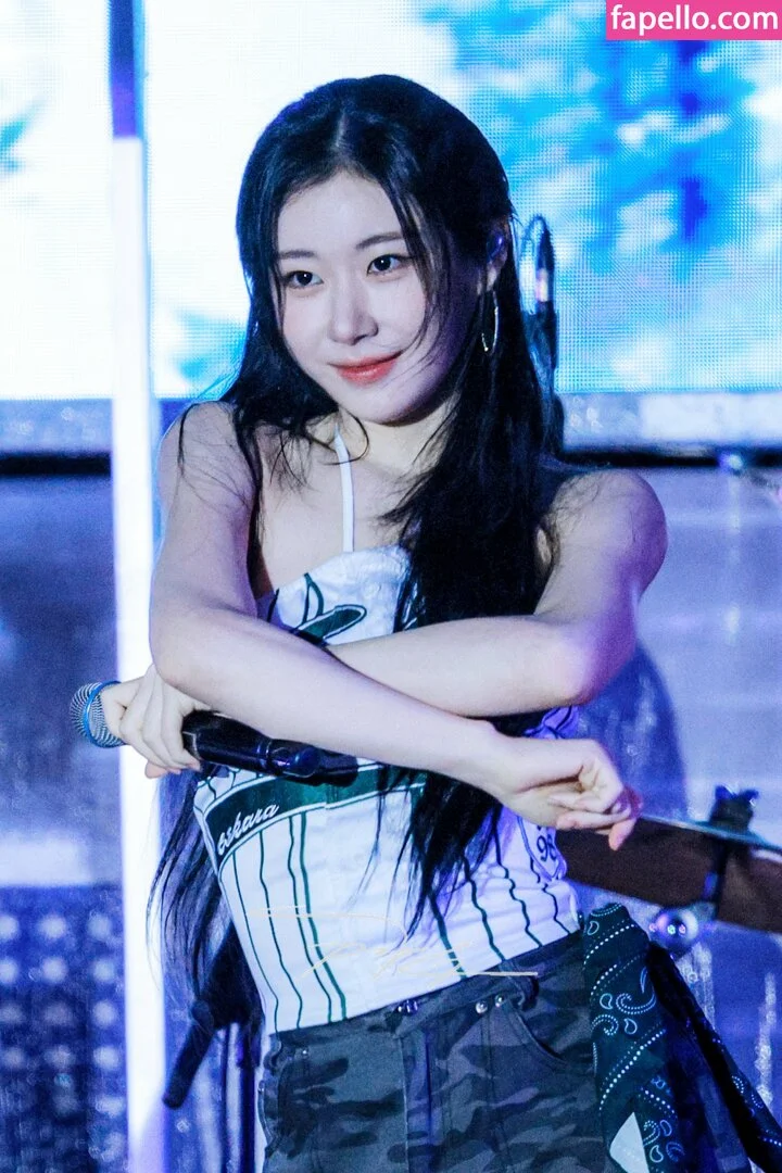 Chaeryeong Onlyfans Photo Gallery 