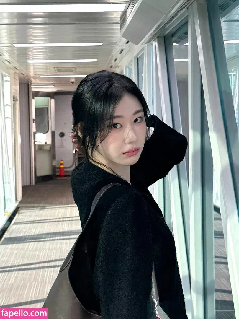 Chaeryeong Onlyfans Photo Gallery 