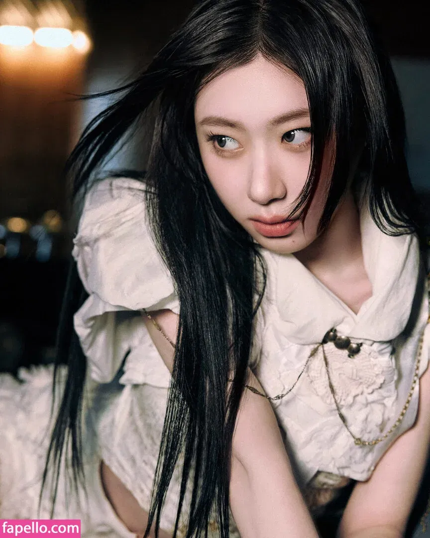 Chaeryeong Onlyfans Photo Gallery 