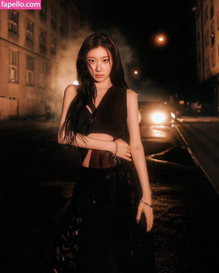 Chaeryeong Onlyfans Photo Gallery 