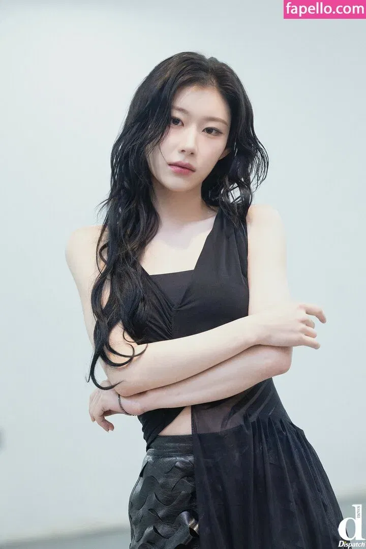 Chaeryeong Onlyfans Photo Gallery 