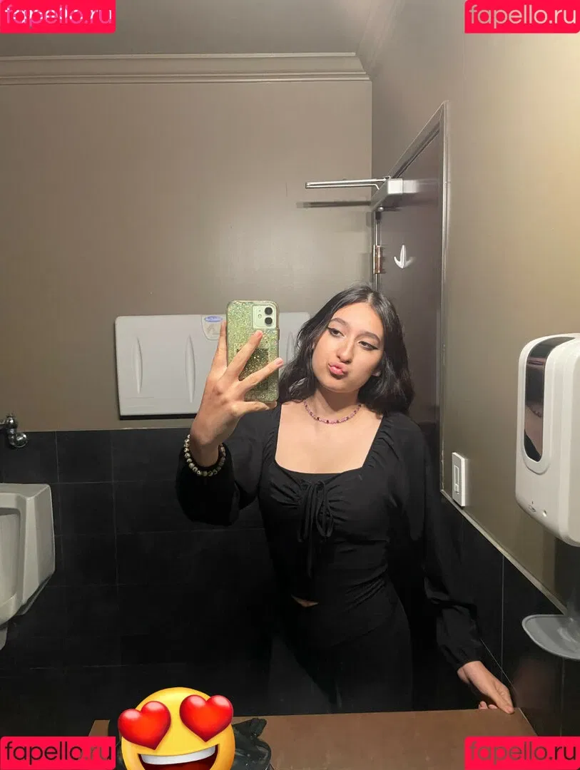 FloriGoAway Onlyfans Photo Gallery 