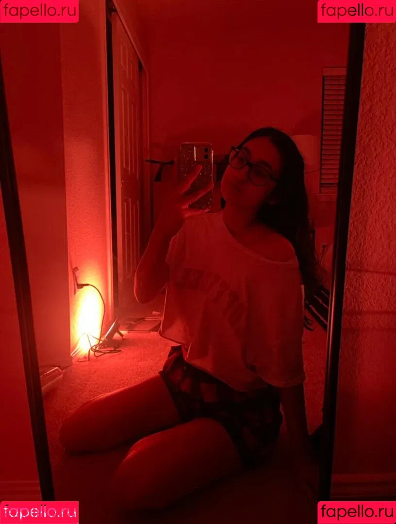 FloriGoAway Onlyfans Photo Gallery 