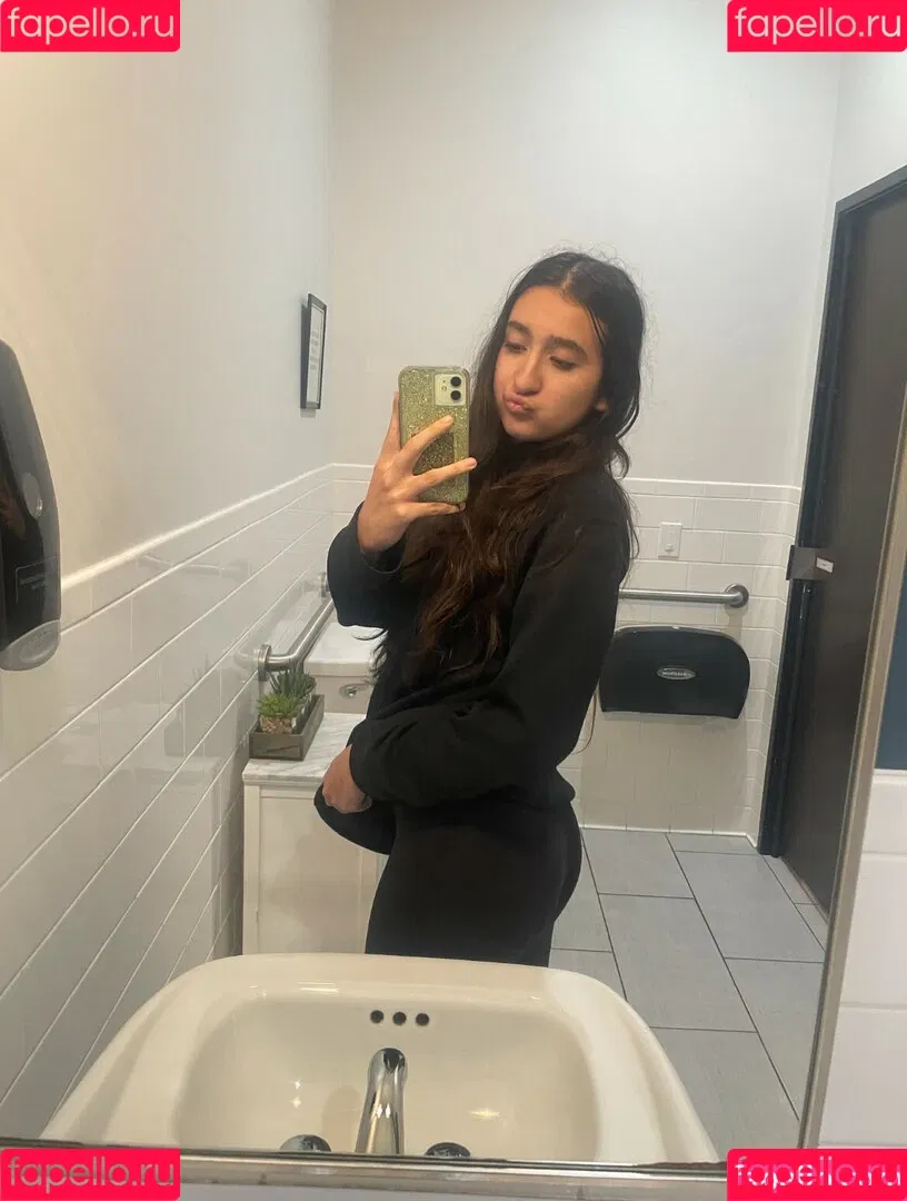 FloriGoAway Onlyfans Photo Gallery 