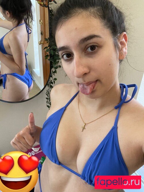 FloriGoAway Nude Onlyfans Photo 3