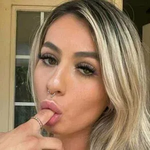 anna_madness Onlyfans Photo Gallery 