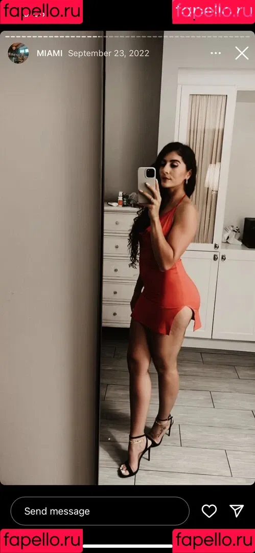 Itzel25_ Onlyfans Photo Gallery 