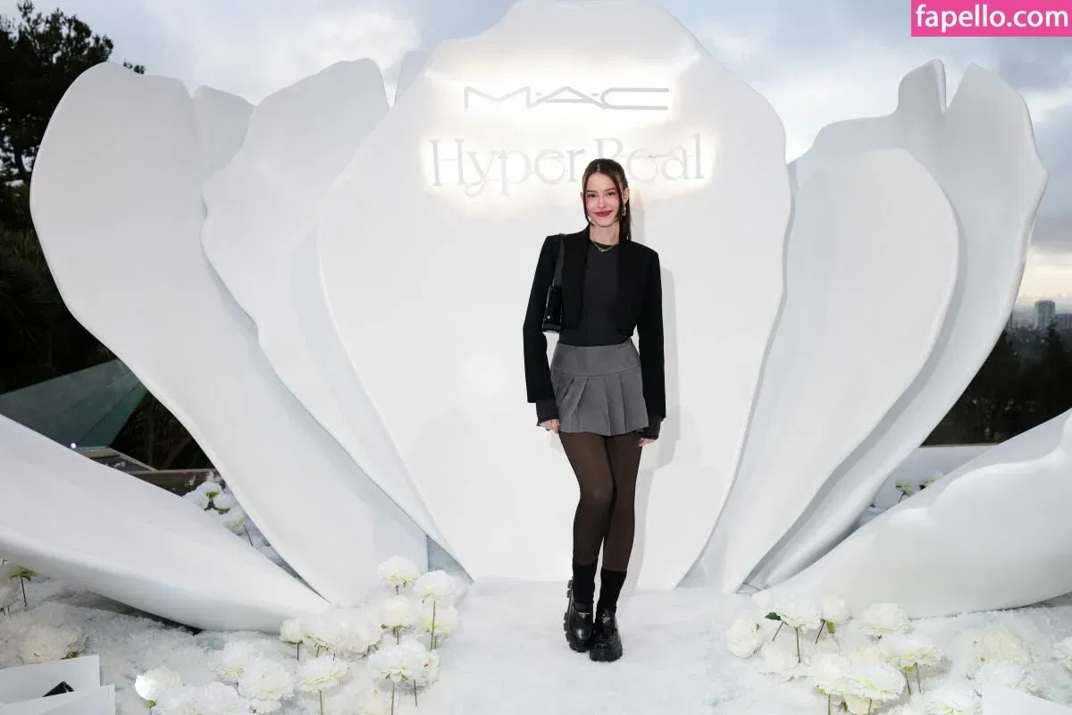 Itzel25_ Onlyfans Photo Gallery 