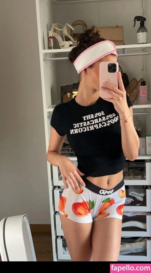 Itzel25_ Onlyfans Photo Gallery 