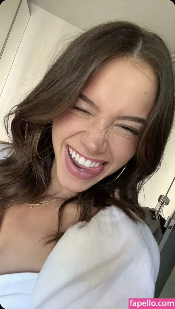 Itzel25_ Onlyfans Photo Gallery 