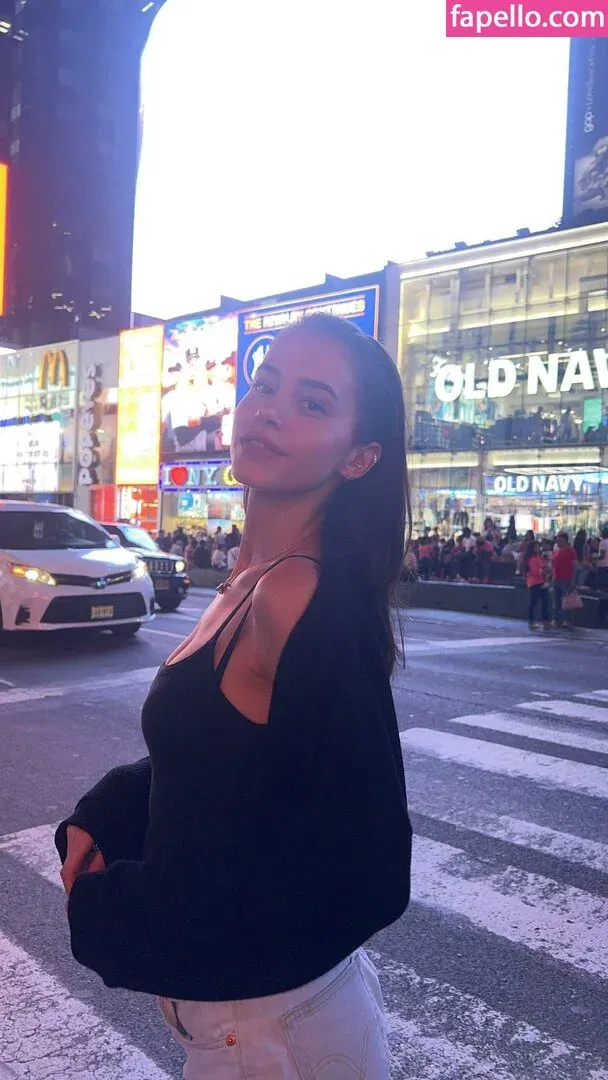 Itzel25_ Onlyfans Photo Gallery 