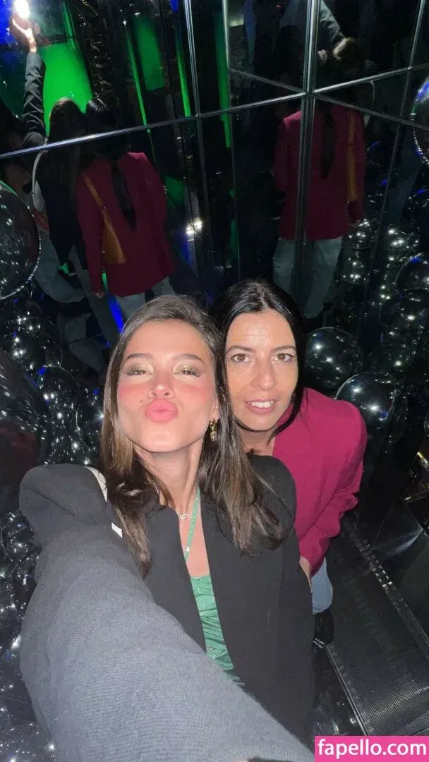 Itzel25_ Onlyfans Photo Gallery 