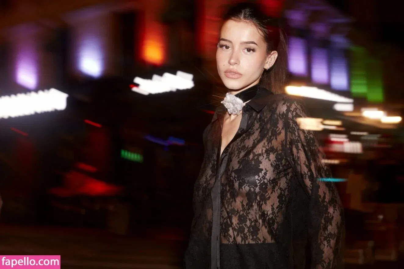 Itzel25_ Onlyfans Photo Gallery 