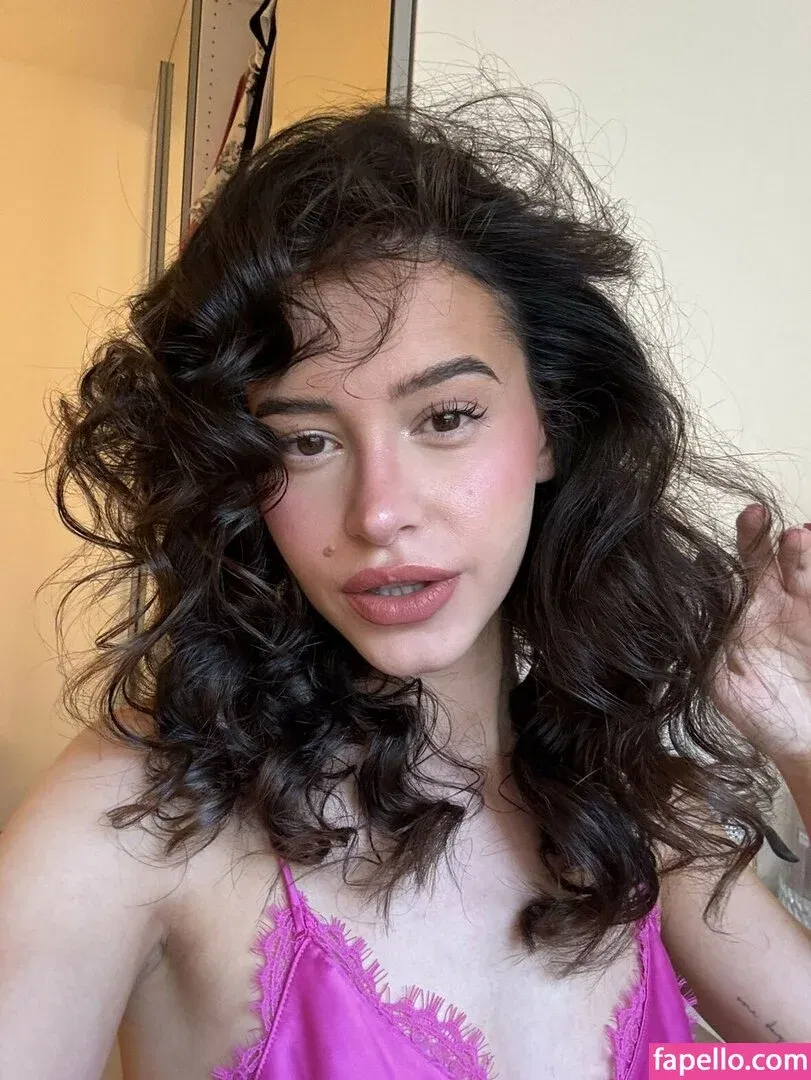 Itzel25_ Onlyfans Photo Gallery 