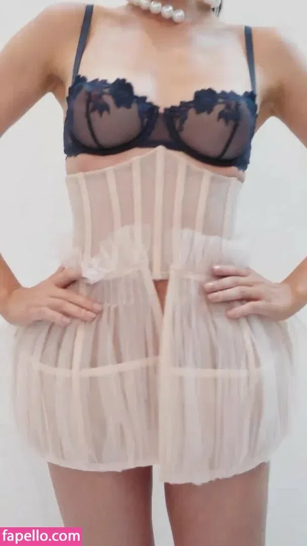 Itzel25_ Onlyfans Photo Gallery 