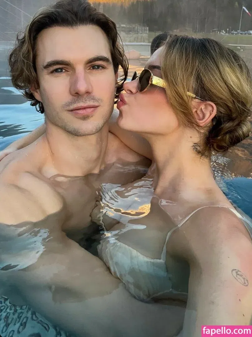 Itzel25_ Onlyfans Photo Gallery 