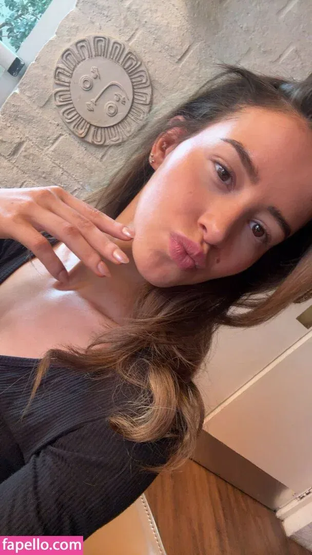 Itzel25_ Onlyfans Photo Gallery 