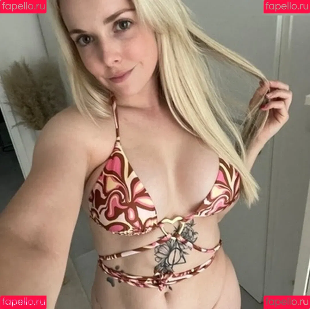 Feliz R. Nicole Onlyfans Photo Gallery 