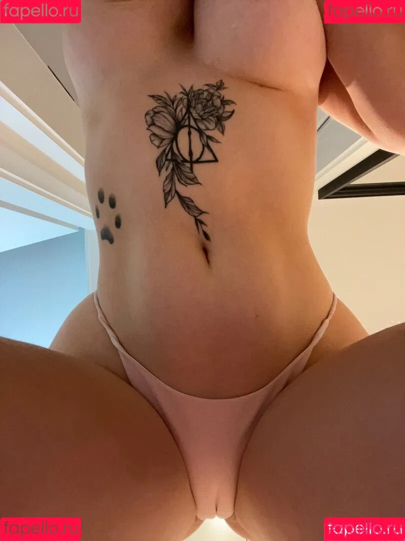 Feliz R. Nicole Onlyfans Photo Gallery 