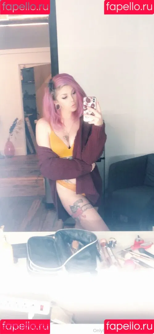 Sarah Elizabeth Onlyfans Photo Gallery 