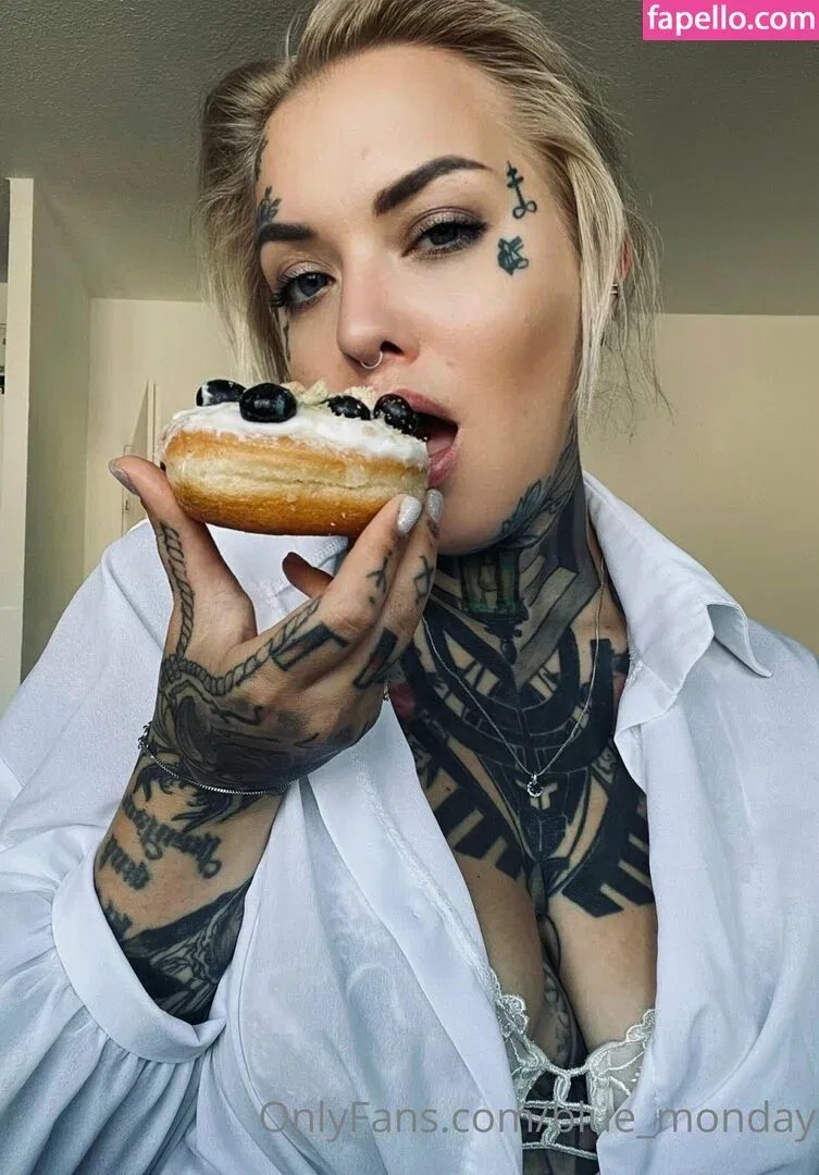 blue_monday Onlyfans Photo Gallery 