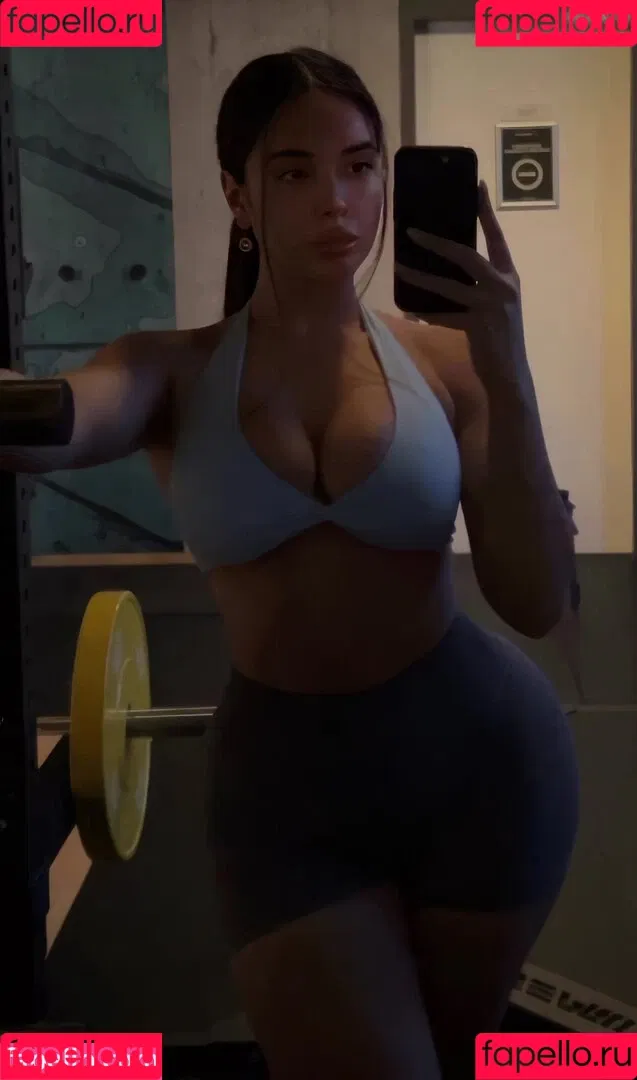 Lya Aylin Onlyfans Photo Gallery 