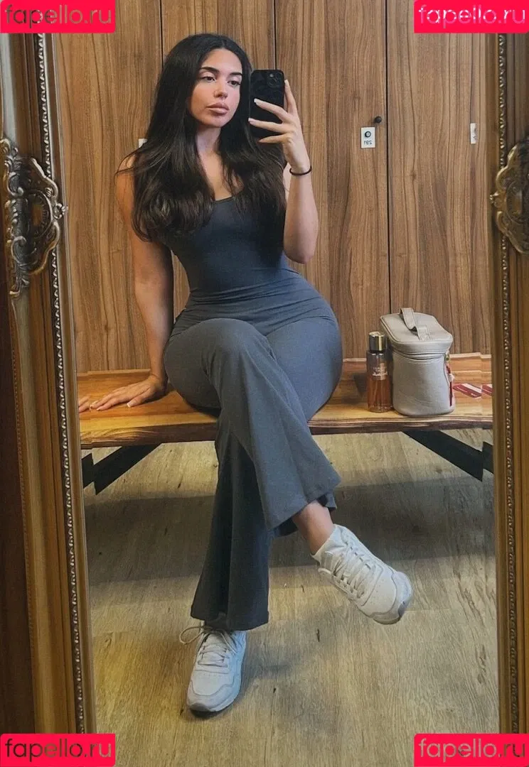 Lya Aylin Onlyfans Photo Gallery 
