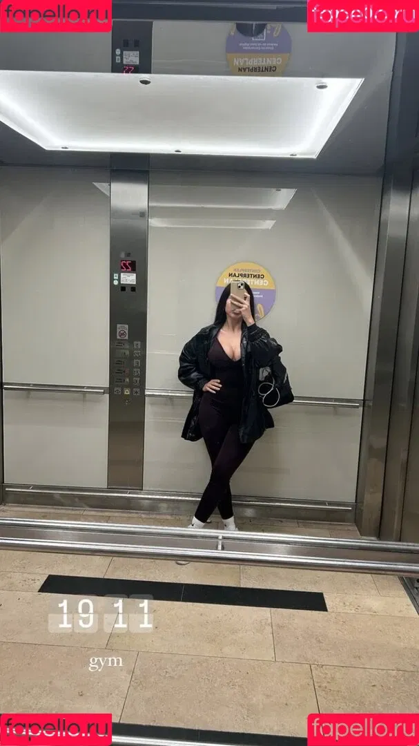 Lya Aylin Onlyfans Photo Gallery 