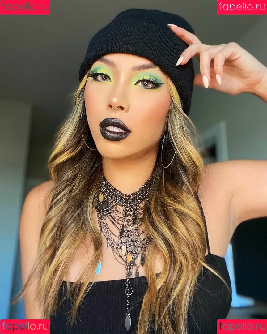 React GirlsYT Onlyfans Photo Gallery 