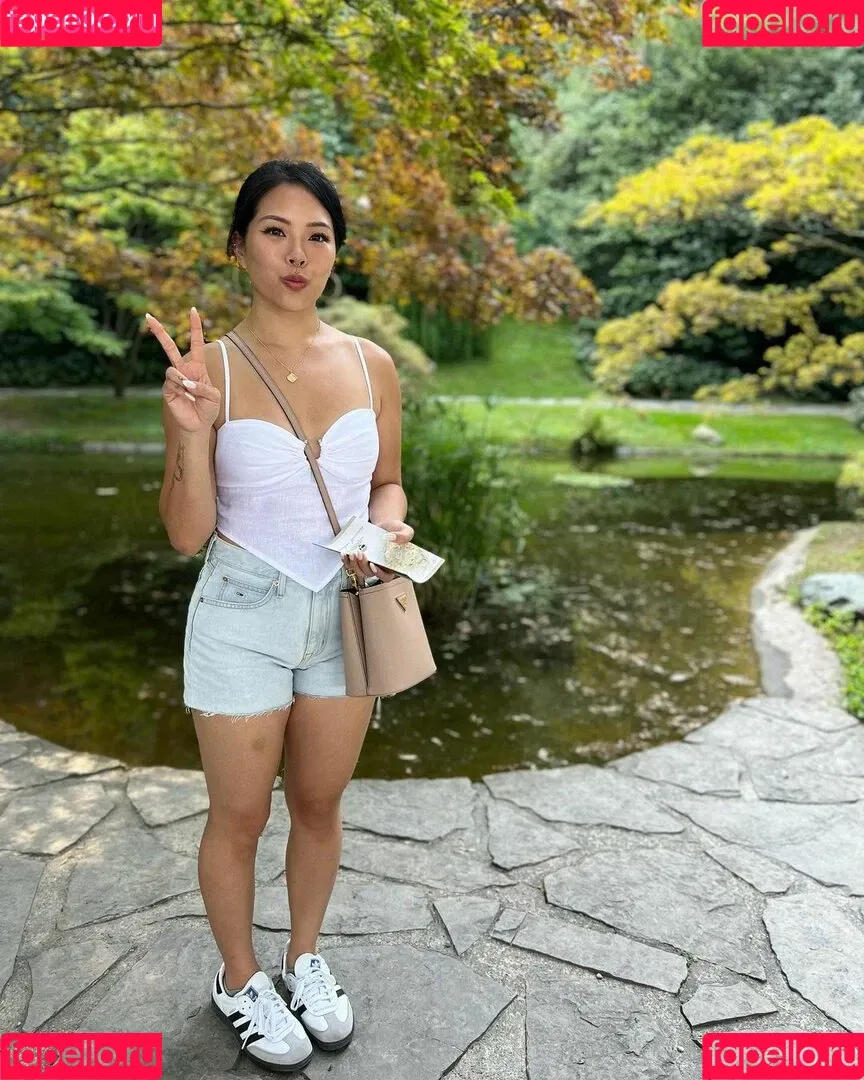 React GirlsYT Onlyfans Photo Gallery 