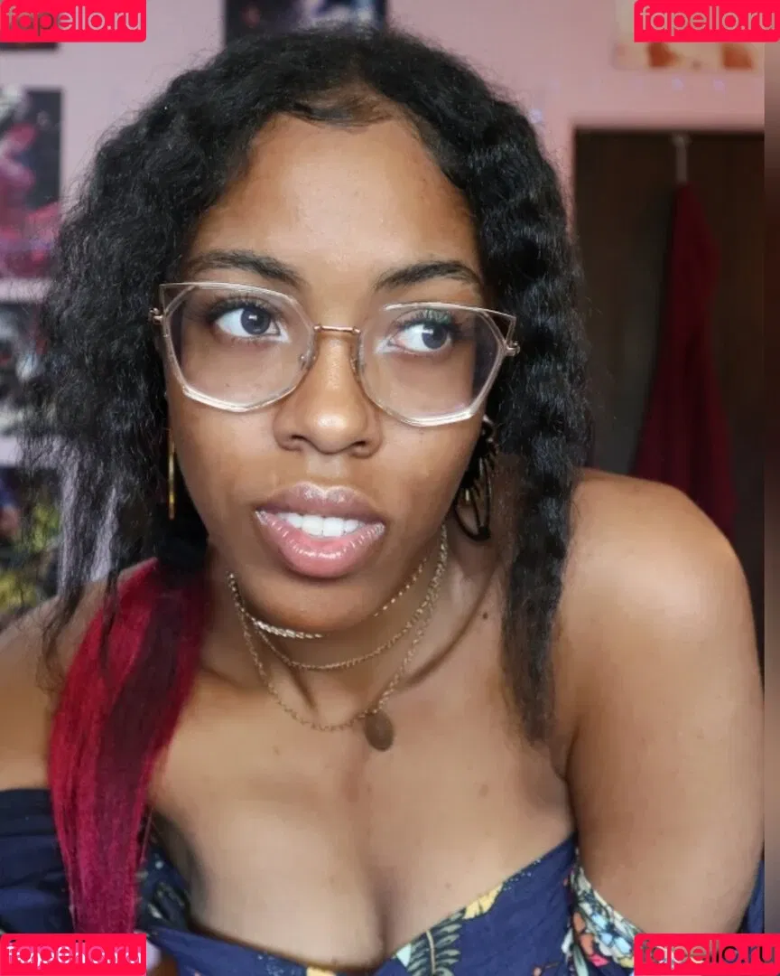 React GirlsYT Onlyfans Photo Gallery 